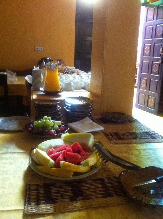 Tinit Hotel *